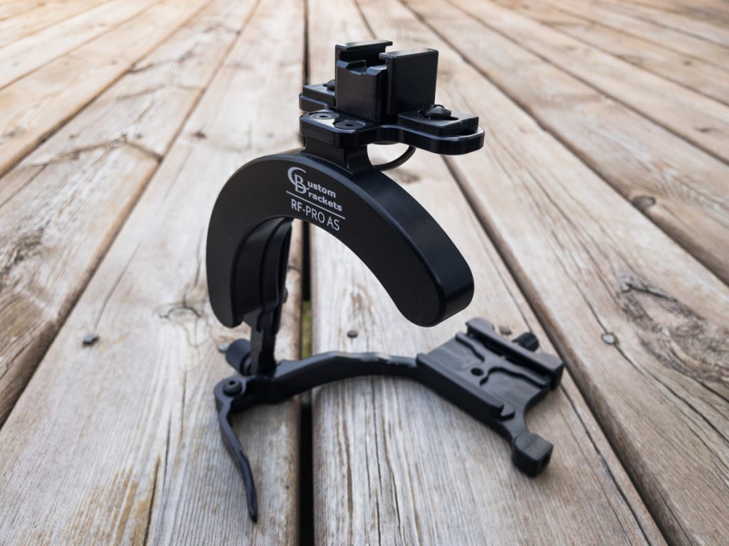 Custom Brackets Rapid Fire PRO Flash Rotating Bracket with Arca-Swiss Quick Release Clamp